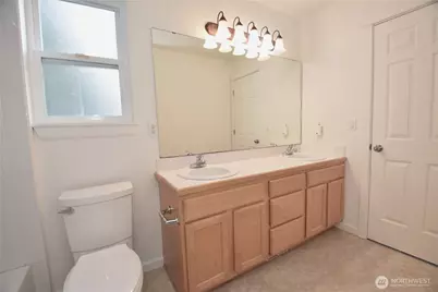 16230 3rd Avenue SE #A1, Bothell, WA 98012 - Photo 17