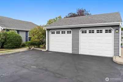 5736 S 238th Court #E4, Kent, WA 98032 - Photo 31