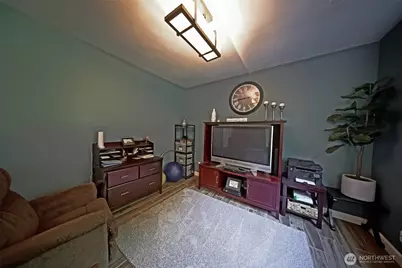 20305 123rd Street Ct E, Bonney Lake, WA 98391 - Photo 17