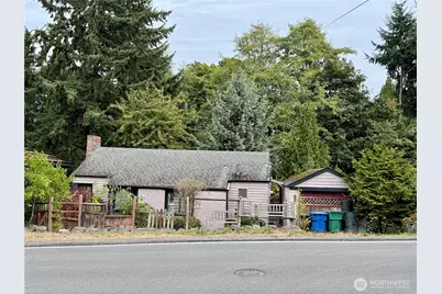 9104 28th Avenue NW, Seattle, WA 98117 - Photo 1