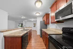 6527 Indiana St SE, Lacey, WA 98513 - Photo 11