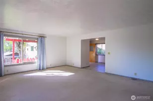 159 E 10th Ave, Colville, WA 99114 - Photo 9