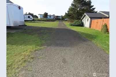 925 State Route 105, Grayland, WA 98547 - Photo 3