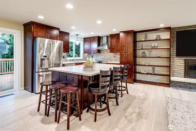 321 216th Street SE, Bothell, WA 98021 - Photo 7