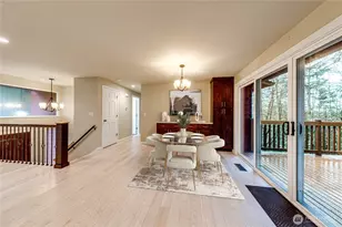 321 216th St SE, Bothell, WA 98021 - Photo 9