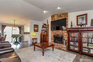 16518 16th Ave Ct E, Spanaway, WA 98387 - Photo 5