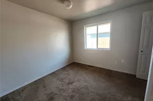 1070 S 4th Ave, Othello, WA 99344 - Photo 9