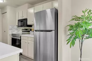 4545 Sand Point Way NE, Seattle, WA 98105 - Photo 7