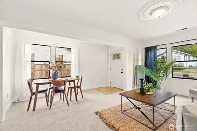 3723 W D Street, Bremerton, WA 98312 - Photo 3