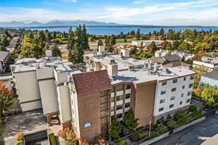 9023 Mary Ave NW, Seattle, WA 98117 - Photo 3