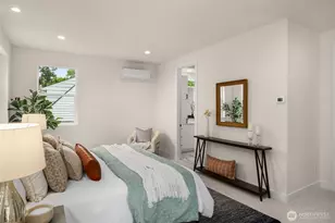 2727 50th Ave SW, Seattle, WA 98116 - Photo 23