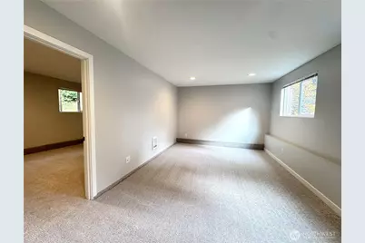 316 NE 191st Street, Shoreline, WA 98155 - Photo 29