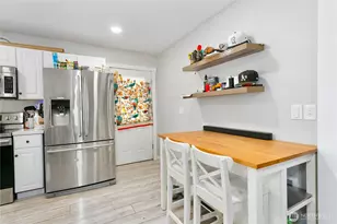 807 S 74th St, Tacoma, WA 98408 - Photo 11