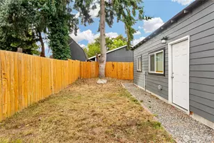 807 S 74th St, Tacoma, WA 98408 - Photo 29