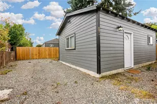 807 S 74th St, Tacoma, WA 98408 - Photo 21