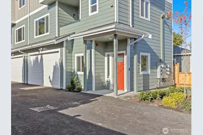 215 Corrin Avenue NW #A, Orting, WA 98360 - Photo 3