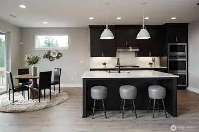 10402 66th Avenue NW, Gig Harbor, WA 98332 - Photo 9