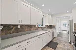 507 Center St W, Eatonville, WA 98328 - Photo 11