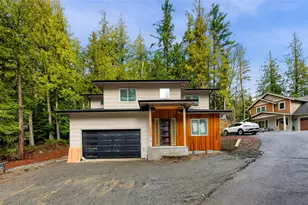 4750 Lost Creek Ln, Bellingham, WA 98229 - Photo 3