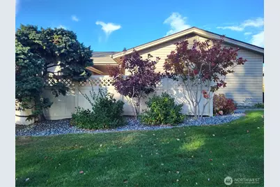 351 19th Street NE #26, East Wenatchee, WA 98802 - Photo 15