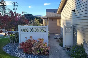 351 19th Street NE, East Wenatchee, WA 98802 - Photo 3