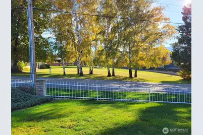 351 19th Street NE #26, East Wenatchee, WA 98802 - Photo 7