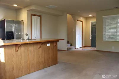 807 5th Place NE, Issaquah, WA 98029 - Photo 5