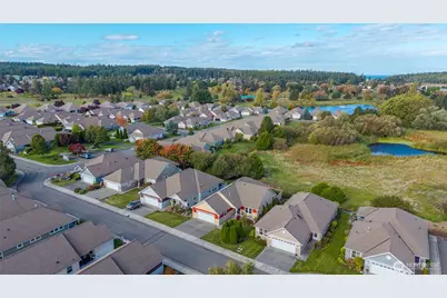 1531 SW Vanguard Street, Oak Harbor, WA 98277 - Photo 3