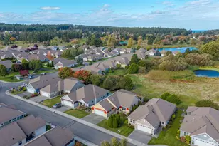 1531 SW Vanguard St, Oak Harbor, WA 98277 - Photo 3