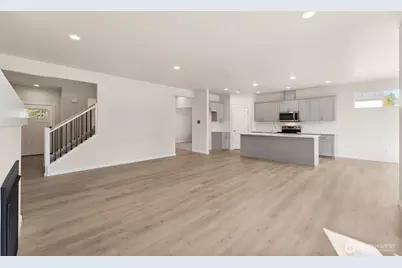 26910 30th Place S #39, Kent, WA 98032 - Photo 7