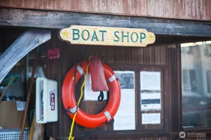 2450 Westlake Ave N, Seattle, WA 98109 - Photo 23