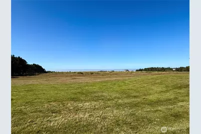 210 26th Street NW #104, Long Beach, WA 98631 - Photo 9