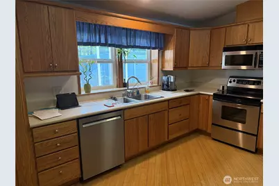 10914 94th Street NE, Lake Stevens, WA 98258 - Photo 9