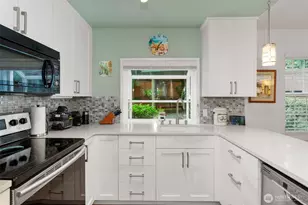 21308 48th Ave W, Mountlake Terrace, WA 98043 - Photo 3