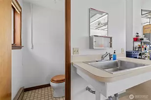 720 N 17th St, Mount Vernon, WA 98273 - Photo 27