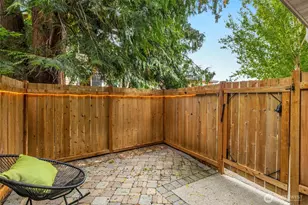 12018 31st Ave NE, Seattle, WA 98125 - Photo 19