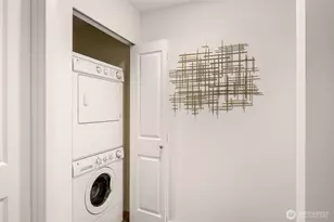 12018 31st Ave NE, Seattle, WA 98125 - Photo 17