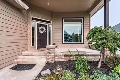 1428 John Street, Wenatchee, WA 98801 - Photo 3