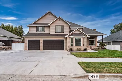 1428 John Street, Wenatchee, WA 98801 - Photo 1