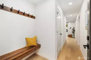 4123 B Chilberg Ave SW, Seattle, WA 98116 - Photo 3