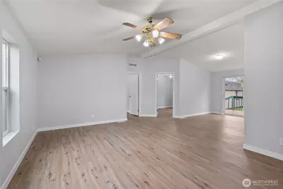 11727 Driver Street SW, Olympia, WA 98512 - Photo 5