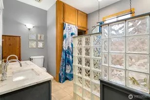 812 N Steele St, Tacoma, WA 98406 - Photo 13