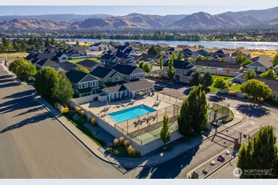 2452 NW Columbia Avenue #25, East Wenatchee, WA 98802 - Photo 35