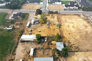 2335 Columbia Ave NW, East Wenatchee, WA 98802 - Photo 5