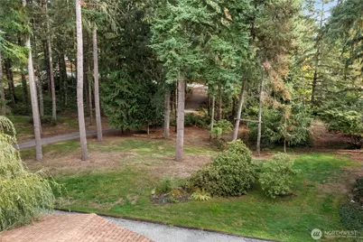 8007 Locust Avenue E, Bonney Lake, WA 98391 - Photo 31