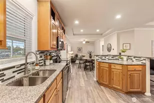 2101 S 324th St, Federal Way, WA 98003 - Photo 9