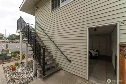 100 Simon Street #40, East Wenatchee, WA 98802 - Photo 23