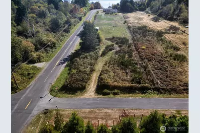 24525 59th Avenue SW, Vashon, WA 98070 - Photo 3