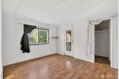 24525 59th Avenue SW, Vashon, WA 98070 - Photo 19