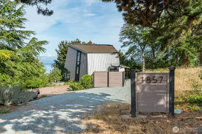 1857 Cascade View Drive, Camano Island, WA 98282 - Photo 9